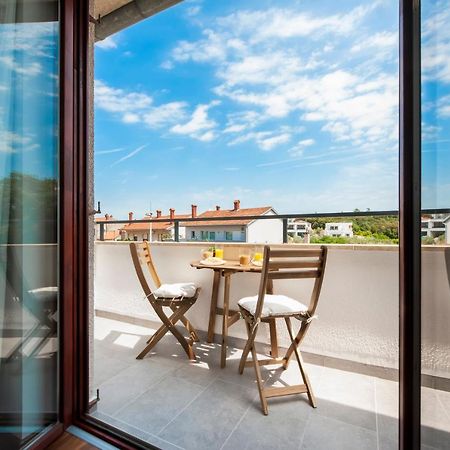 Apartments E&M Pula Dış mekan fotoğraf